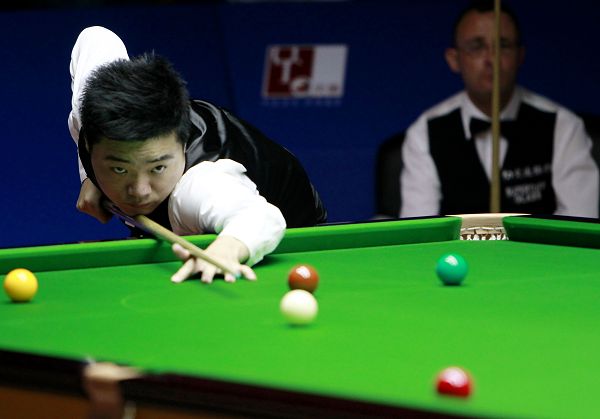 英媒：若阿森纳未能签下伊萨克&遭利物浦截胡 将会拉开争冠的差距.