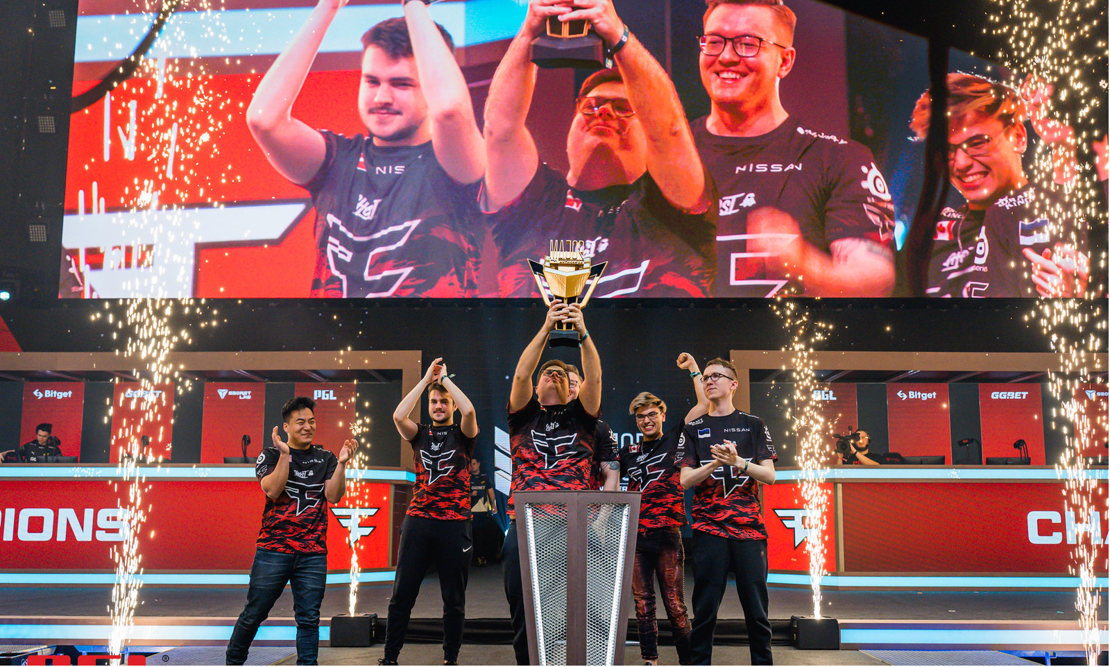 家队的顶尖 家队的顶尖